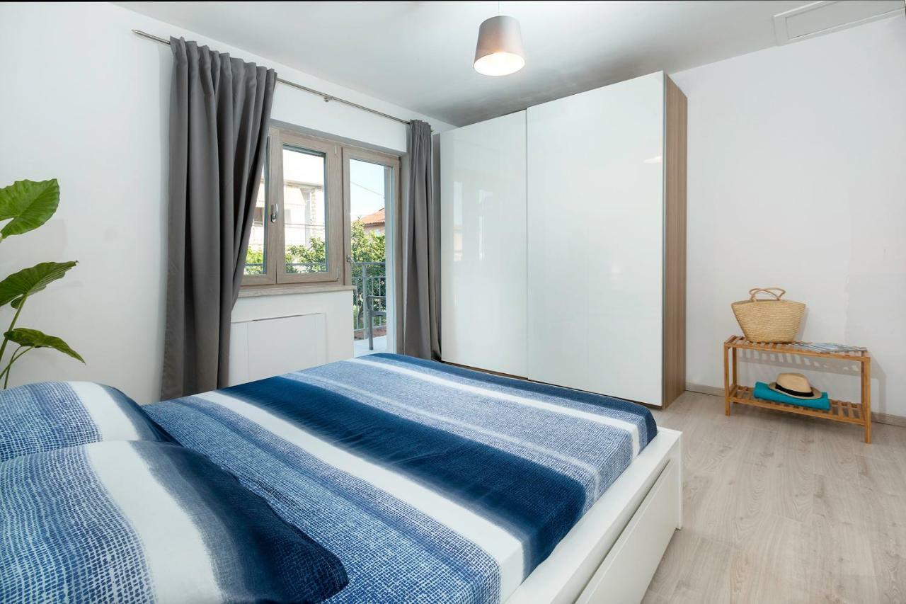 Sunsplash Apartments Пула Екстер'єр фото