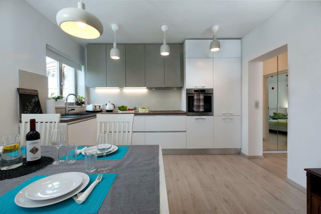 Sunsplash Apartments Пула Екстер'єр фото